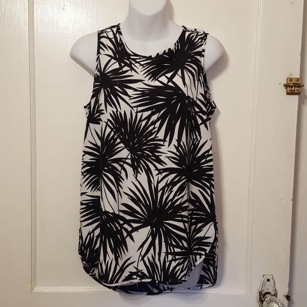 Michael Kors top size Small